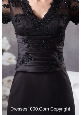 Appliqued Black Prom Celebrity Dress with Short Sleeves and Cutout