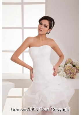 Flowers and Pick-ups Accent High-low Bridal Dresses with Court Train