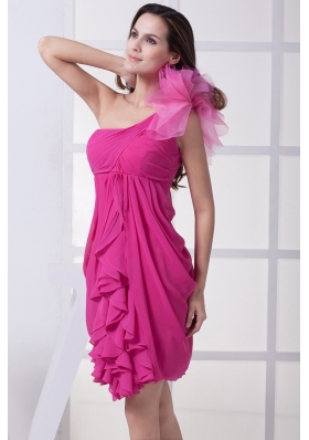 Flowery One Shoulder Decorate Fuchsia Prom Gowns with Ruffles