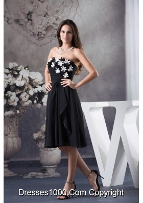 Hand Made Flowers Decorated Strapless Prom Dress in Black