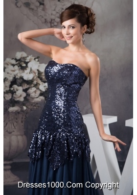 Sequins Decorate Bodice Court Train Prom Dresses in Navy Blue