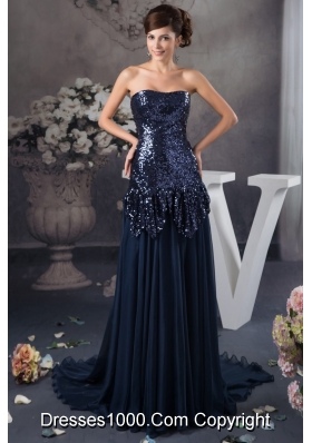 Sequins Decorate Bodice Court Train Prom Dresses in Navy Blue