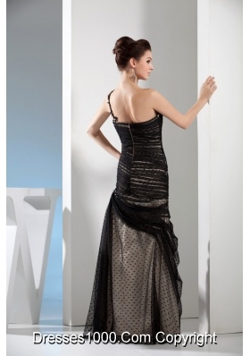 Column Black One Shoulder Ruching and Beading Prom Dress