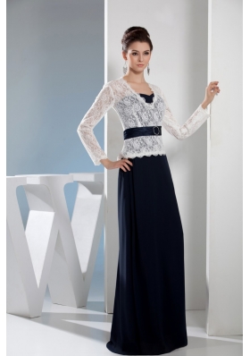 Column Navy Blue and White V-neck Long Sleeves Lace Prom Dresses