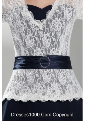 Column Navy Blue and White V-neck Long Sleeves Lace Prom Dresses