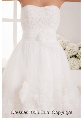 Flowers Beaing and AppliquesStrapless Princess Wedding Dress with Lace Edge