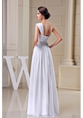 Pleating One Shoulder Wedding Gown Decorated with Beading Ribbon