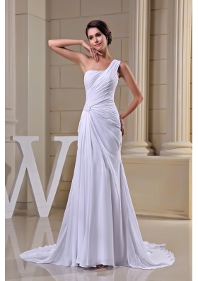 Pure One Shoulder Court Train Ruched Chiffon White Wedding Dress