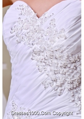 Sweetheart Brush Train Wedding Dresses in White Decorated with Beading and Ruching