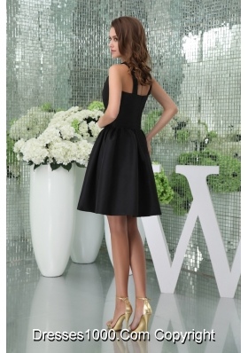 Elegant A-line Knee-length Black Prom Dress for Girls with Cutouts