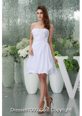 Hanle Flowers and Ruching Decorated Strapless Bridal Gown Flounced Hemline
