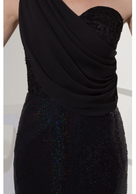 Sequined and Ruched Single Shoulder Mimin-length Prom Dress in Black