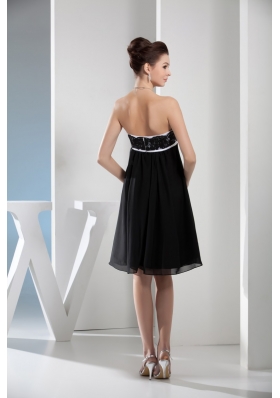 Black and White Knee-length Chiffon Prom Gown Dress with Lace