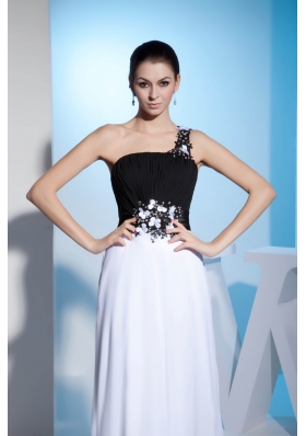 Black and White One Shoulder Appliques Prom Dress with Chiffon