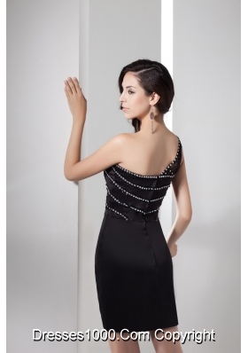 Mini-length Diamonds Decorated Single Shoulder Sheath Prom Gowns