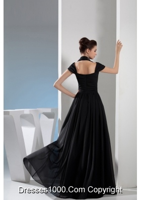 Noble Column Halter-top Floor-length Ruching Black Prom Dress