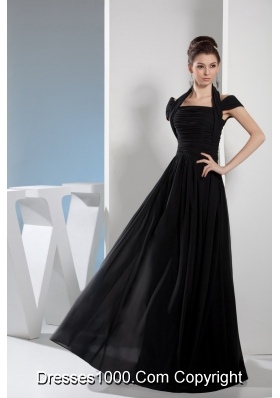 Noble Column Halter-top Floor-length Ruching Black Prom Dress