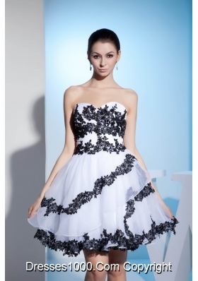 Princess Sweetheart Appliques Short Prom Gown with Organza for Woman