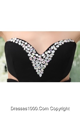 Sexy Mini-length Sweetheart Beaded Black Prom Dress with Cutouts