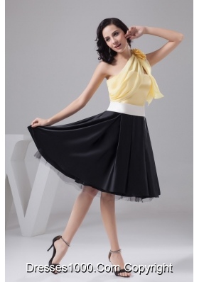 Yellow and Black Knee-length Prom Cocktail Dress of One Shoulder