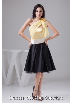 Yellow and Black Knee-length Prom Cocktail Dress of One Shoulder