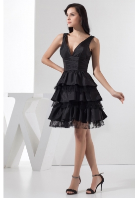 Taffeta Plunging V-neck Knee-length Ruffle-layers Black Prom Dress