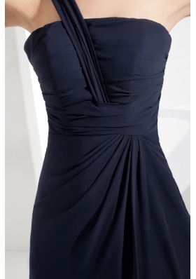 Column One Shoulder Navy Blue Chiffon Prom Gowns with Ruching