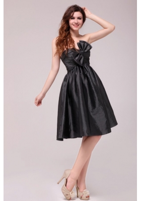 Black Sweetheart Ruched Taffeta Knee-length Prom Pageant Dress