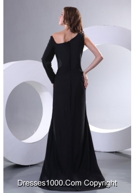 Modest Black Column 2013 Prom Celebrity Dress with Sweep Train