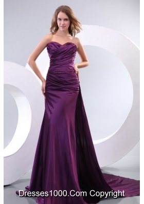 Popular Sweetheart Ruched Purple Prom Dresses with Watteau Train