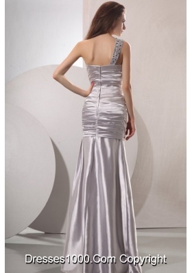 Fashionable Ruched Column Prom Gowns with Beaded One Shoulder