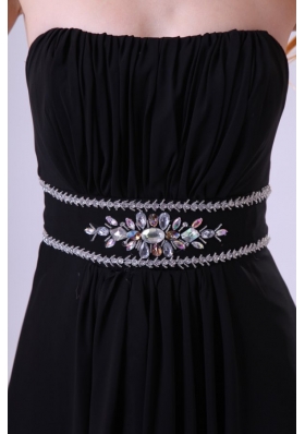 Elegant Strapless Beaded Ruche Prom Celebrity Dress in Black