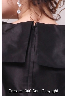 V-neck Half Sleeves Tea-length Taffeta Dresses for Prom in Black