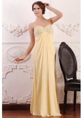 Light Yellow Empire Chiffon Prom Dress with Beaded Bust for Girls