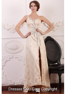 Fashionable One Shoulder Prom Dress with Beading and Slit Decoration