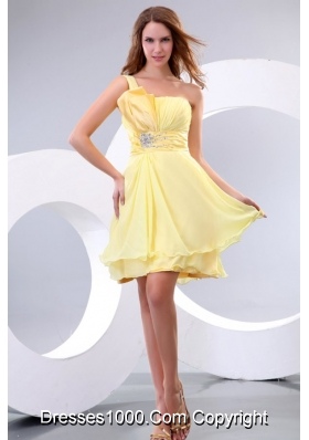 Light Yellow Empire One Shoulder Beading Chiffon Short Prom Dress