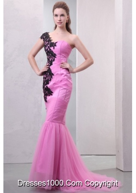 Rose Pink Mermaid Brush Train Dresses for Prom with Black Appliques