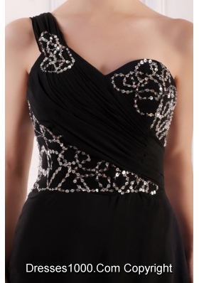 Paillettes Decorated One Shoulder Black Brush Train Prom Gown Dress