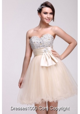 Lovely Champagne Sweetheart Short Prom Party Dress with Beading