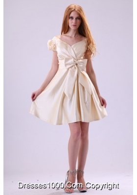 Light Yellow V-neck Cap Sleeves Bow Ruching Prom Homecoming Dress