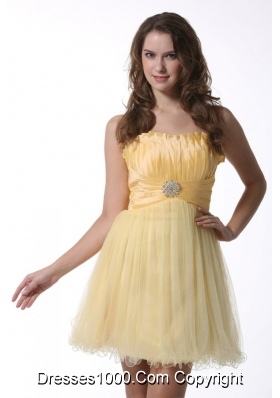 Light Yellow Strapless Mini-length Prom Dress For Graduation Party