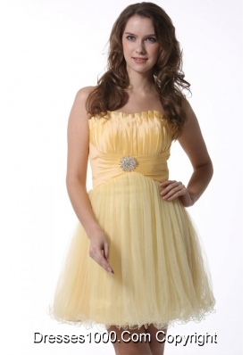 Light Yellow Strapless Mini-length Prom Dress For Graduation Party