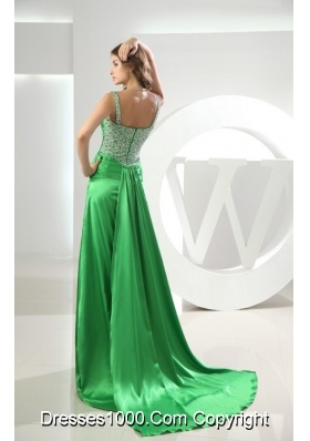 Groovy Spring Green Beading Decorate Prom Dress with Brush Train