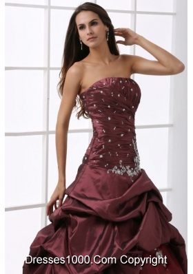 Chic Pick Ups Ruching Beading and Appliques Quinceanera Dresses