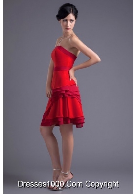 2014 Cute Mini-length Cocktail Dress in Red with Strapless Neck