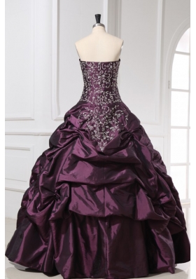 Embroidery and Pick Ups Purple Taffeta Sweet 16 Dresses for Girl