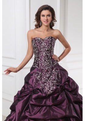 Embroidery and Pick Ups Purple Taffeta Sweet 16 Dresses for Girl