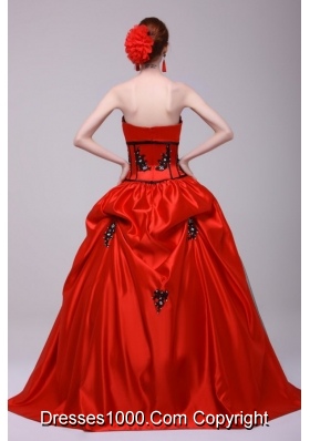 Black and Red Appliques Decorated Sweep Train Sweet 15 Dresses