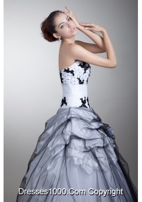 White and Black Tulle Appliqued Quinceanera Dress with Pick-ups