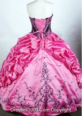 Gorgeous Ball Gown Strapless Floor-length Rose Pink Quinceanera Dresses